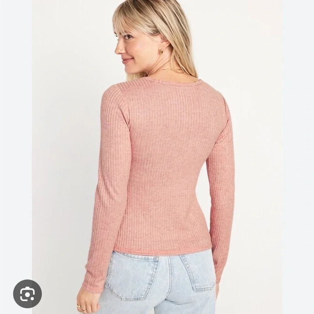 Old Navy Long Sleeve Rib-Knit Metallic T-shirt Top in Woodrose Pink Size Small - Picture 5 of 14